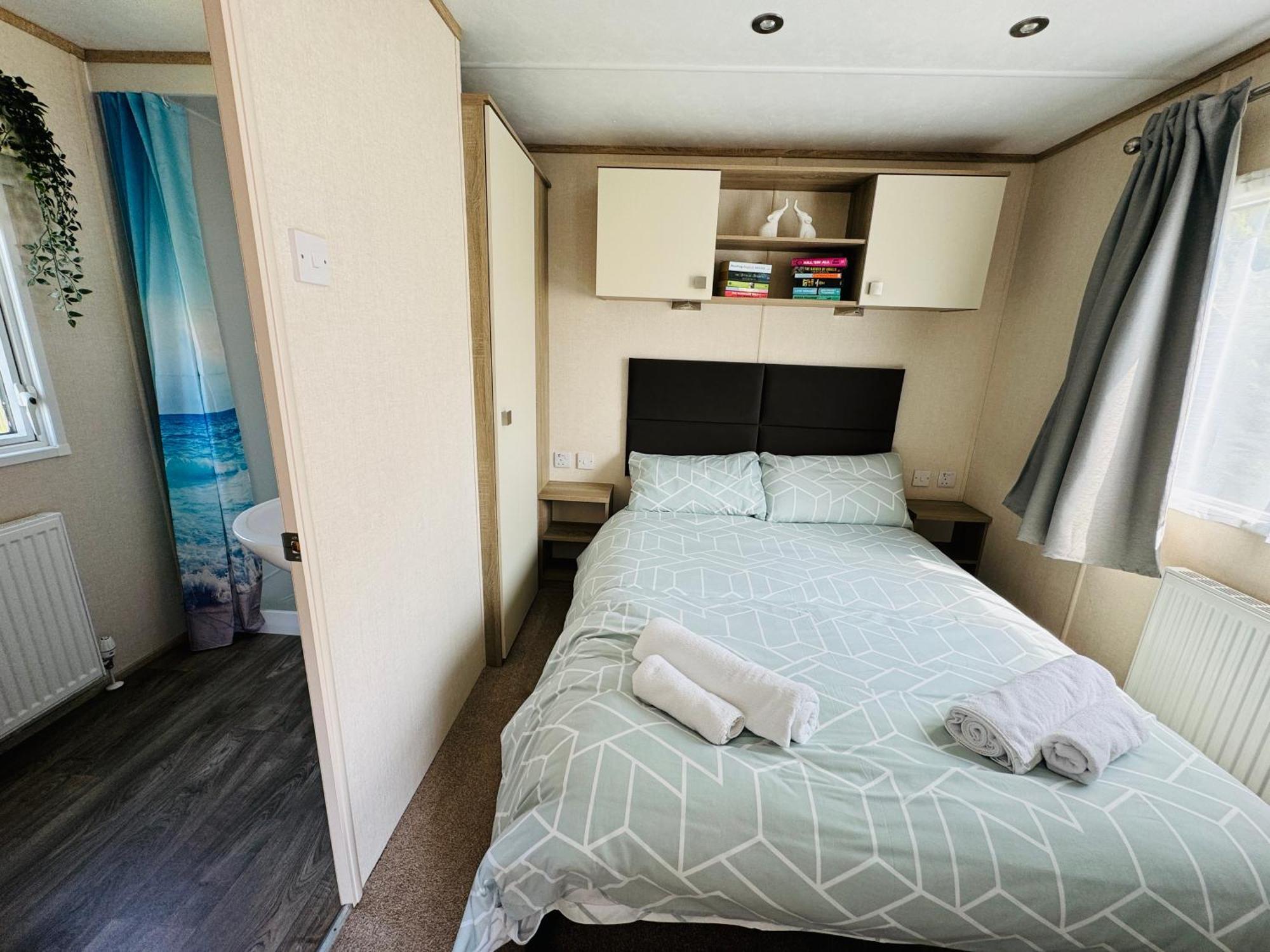 Rosa - Bournemouth Holiday Home Wimborne Minster Dış mekan fotoğraf